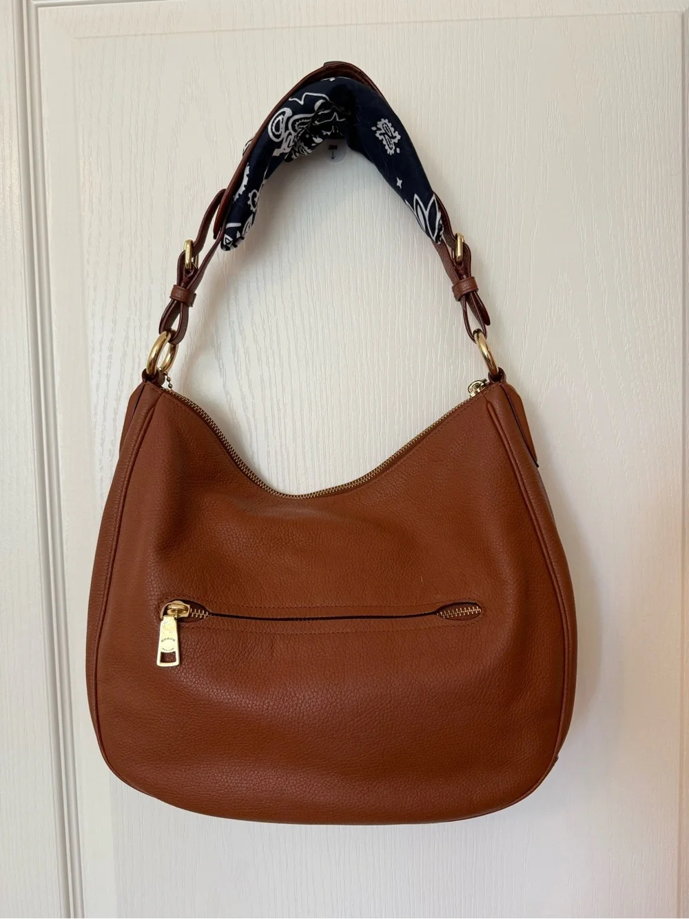 Coach classic sutton